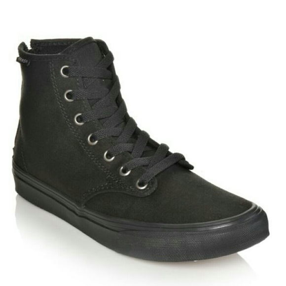 Vans Shoes - 🆕Women's Vans Camden Black Hi Zip Skate Shoes